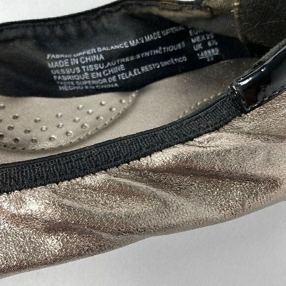 Dexflex Womens Comfort Shoes Flats Metallic Gold Round Toe Size 8 - Picture 4 of 6